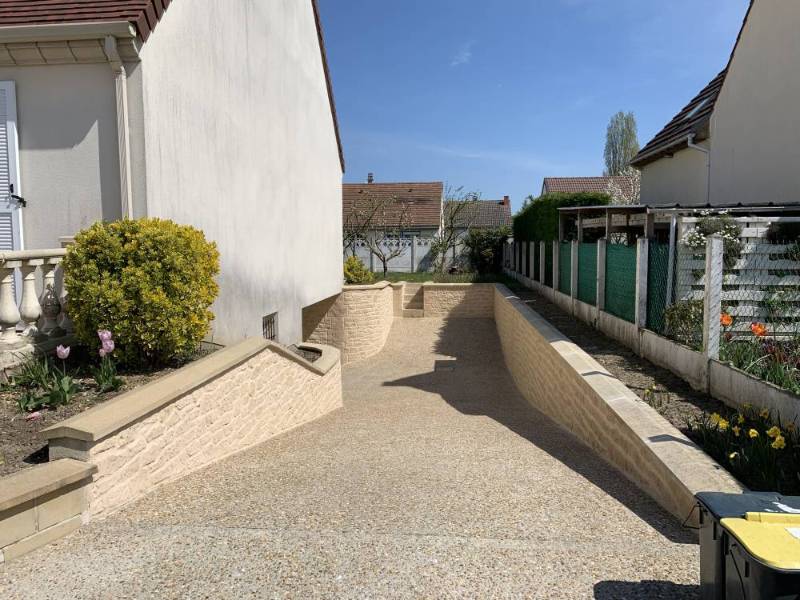 Ravalement aspect pierre, Bresles 60510